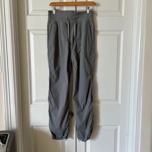 Perfect condition LULULEMON Dance Studio Jogger, size 4